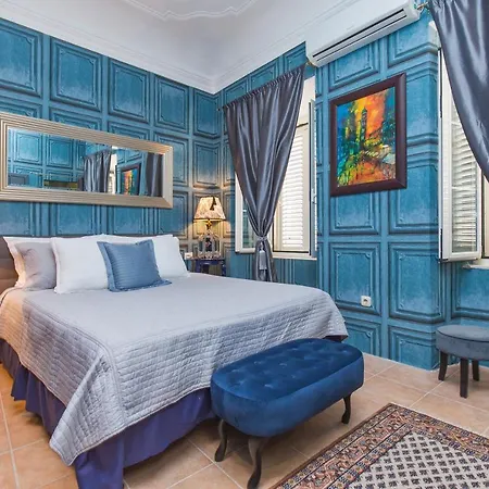 Tiffany'S Town House *